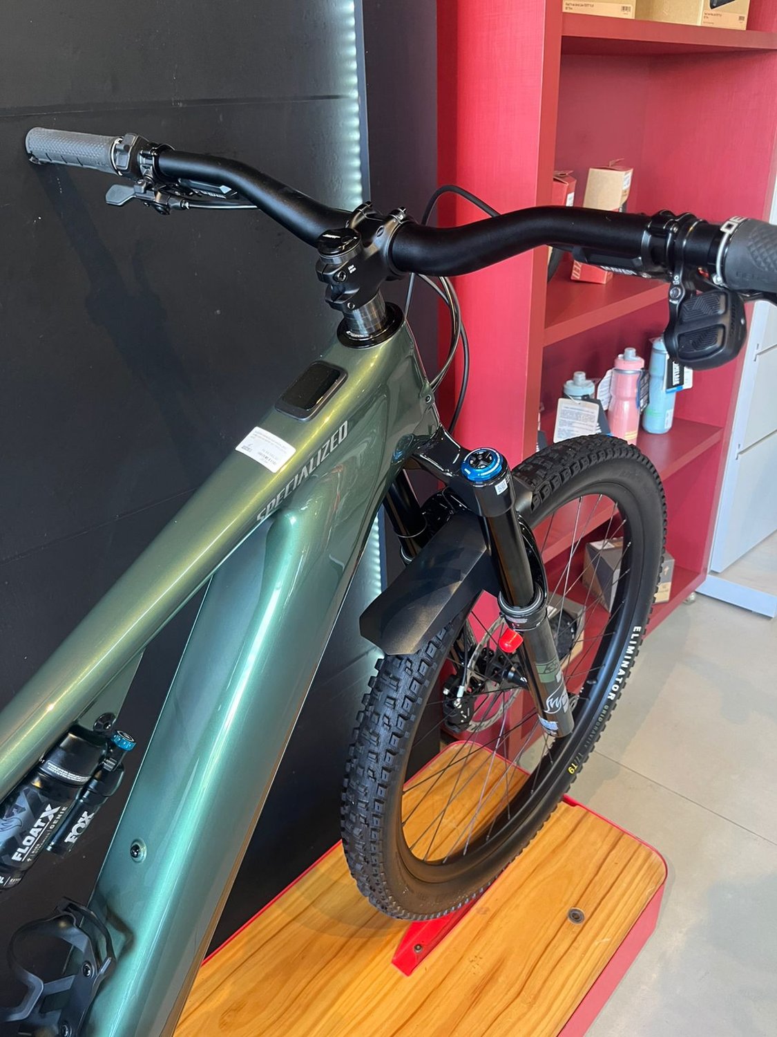 Bicicleta Specialized Turbo Levo G4 Expert Aro 29 Sram GX T-Type 12v 2024 Verde Seminova