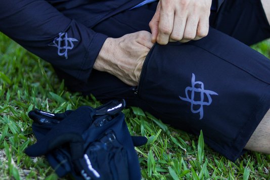 Bermuda Hupi Enduro Trail Flow Preto