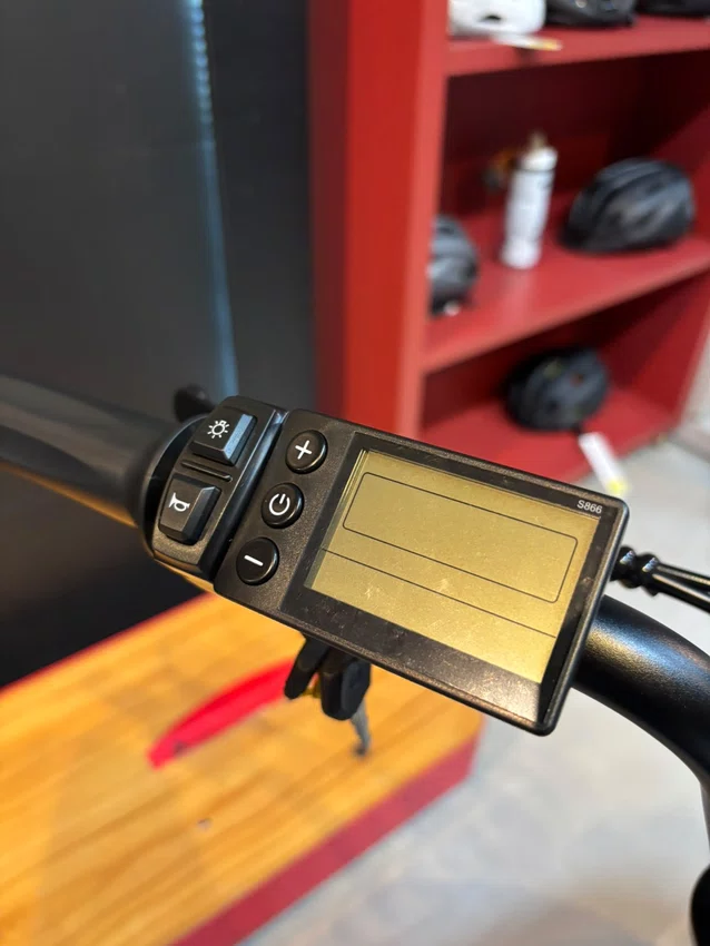Bicicleta a20 eletrica konann 750w preto/laranja