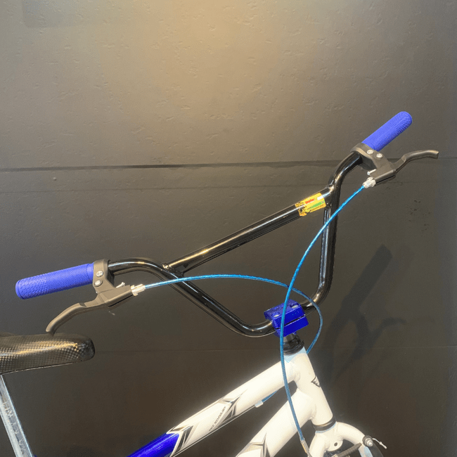 Bicicleta Ultra UM20 Cross Aro 20 Branco e Azul