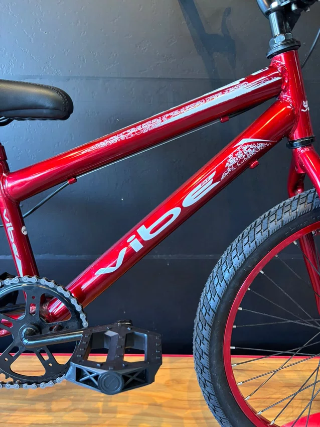 Bicicleta A20 Vibe Cross Vermelha/Branca