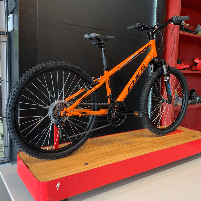 Bicicleta OXS Glide 100 Aro 24 Shimano 21v Laranja e Preto e Azul