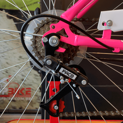 Bicicleta Dalannio Beach Retrô Aro 26 6v Feminina Rosa e Branco