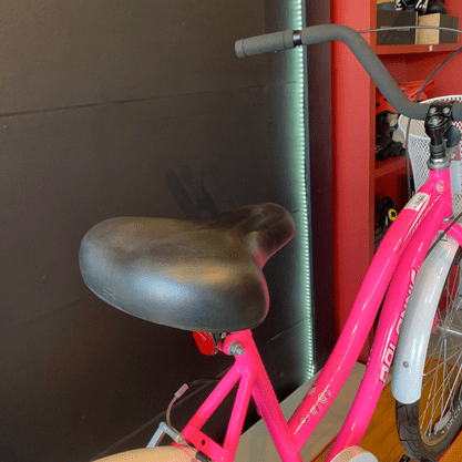 Bicicleta Dalannio Beach Retrô Aro 26 6v Feminina Rosa e Branco