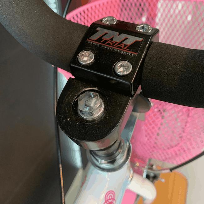 Bicicleta Dalannio Beach Retro Feminina Aro 26 Brancaㅤㅤ