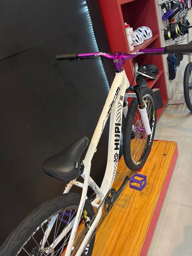 Bicicleta A26 Hupi Naja V10 Kit Single Branca/Preto