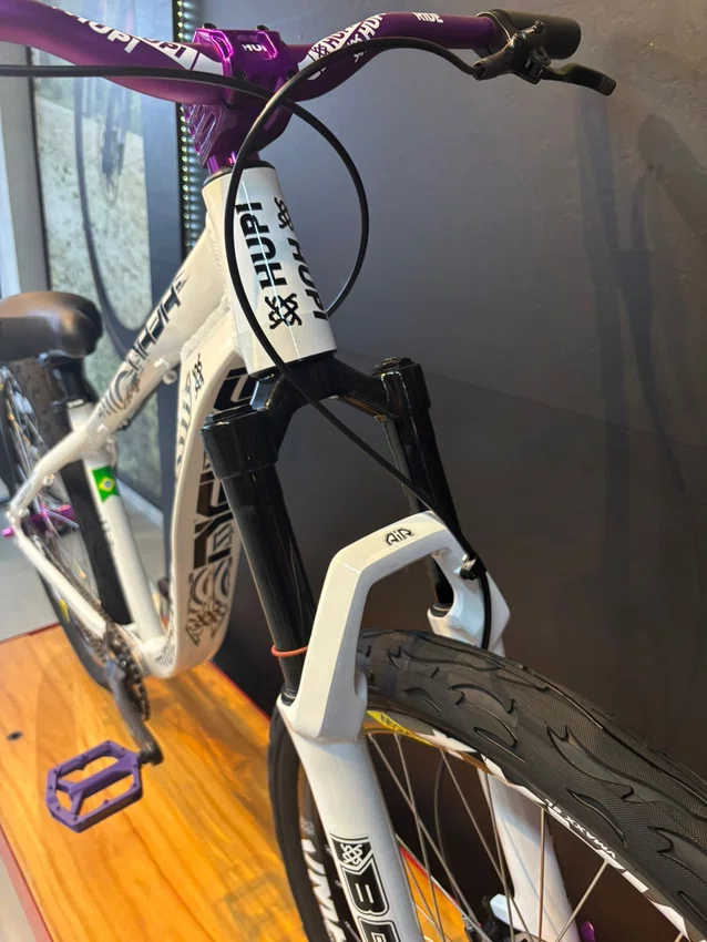 Bicicleta A26 Hupi Naja V10 Kit Single Branca/Preto