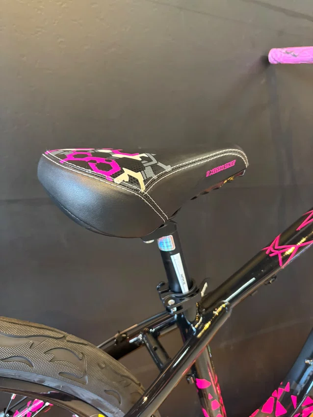Bicicleta a26 hupi naja v9 single preto/rosa
