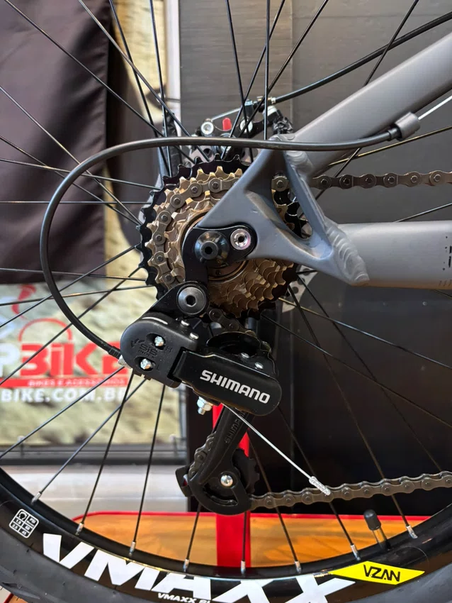 Bicicleta A26 Viking-x Tuff25 Roda Livre Barulhenta Freio Mecanico Grafite/Preto