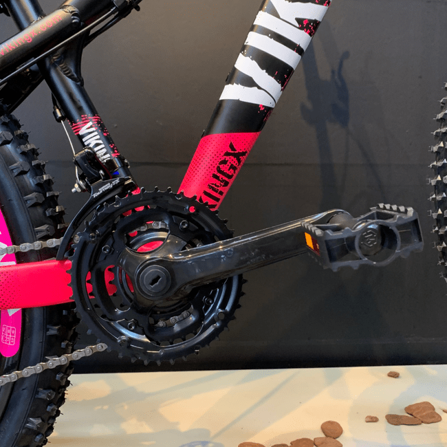 Bicicleta VikingX Tuff 25 Aro 26 Tourney 21v Preto e Rosa