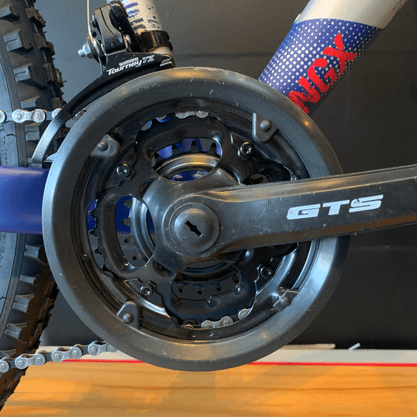 Bicicleta Vikingx Tuff 25  Aro 26 Tourney TZ 21v Prata e Azul