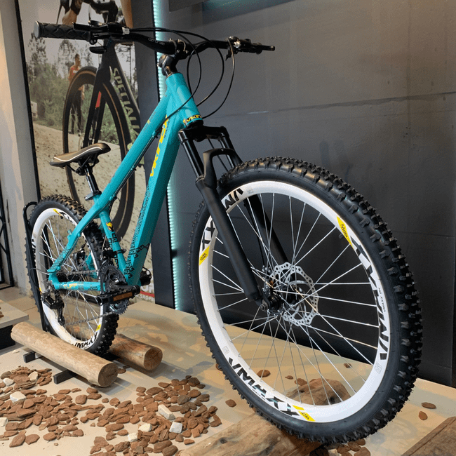 Bicicleta VikingX Tuff 30 Tourney 21v Aro 26 Azul e Verde e Branco