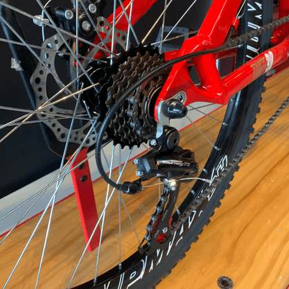Bicicleta Vikingx Tuff 30 Aro 26 Tourney TZ 21v Vermelho