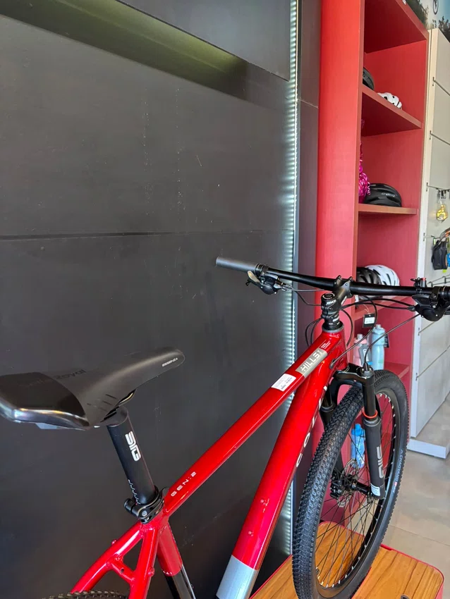Bicicleta a29 colli hills g2 shimano acera 16v vermelho/prata/preto