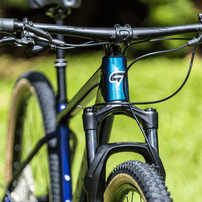 Bicicleta Groove Rhythm 7 Carbon Aro 29 Deore 12v 2023 Azul Prism e Azul Escuro