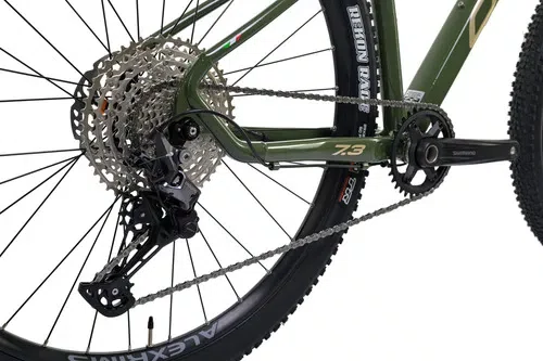 Bicicleta Oggi 7.3 Aro 29 Deore 12v 2026 Verde e Cinza