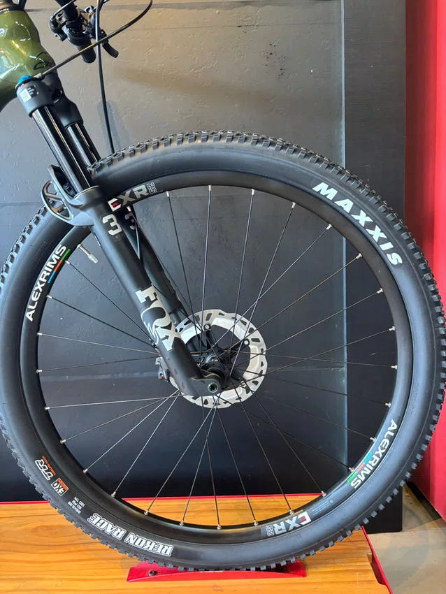 Bicicleta A29 Oggi Agile Pro XT 12V 2024 Verde/Preto