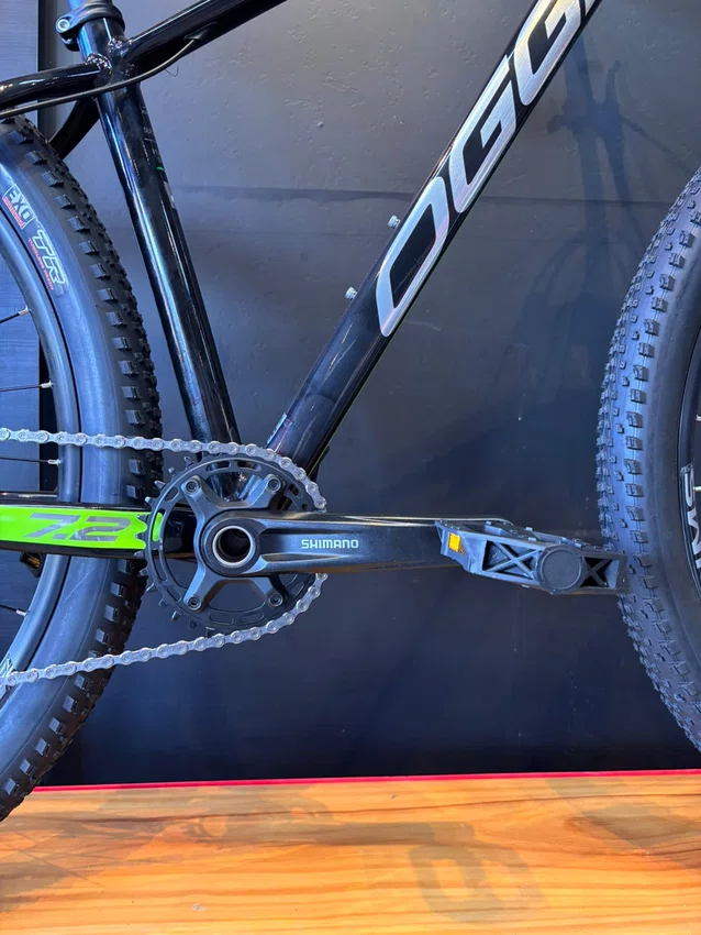 Bicicleta A29 Oggi Big Wheel 7.2 Deore 12v Preto/Verde/Cinza