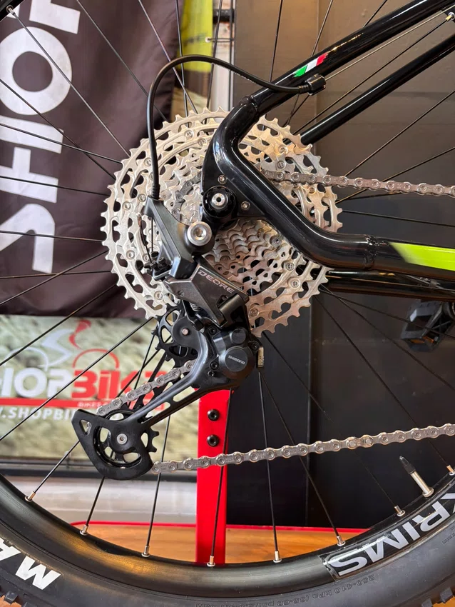 Bicicleta A29 Oggi Big Wheel 7.2 Deore 12v Preto/Verde/Cinza