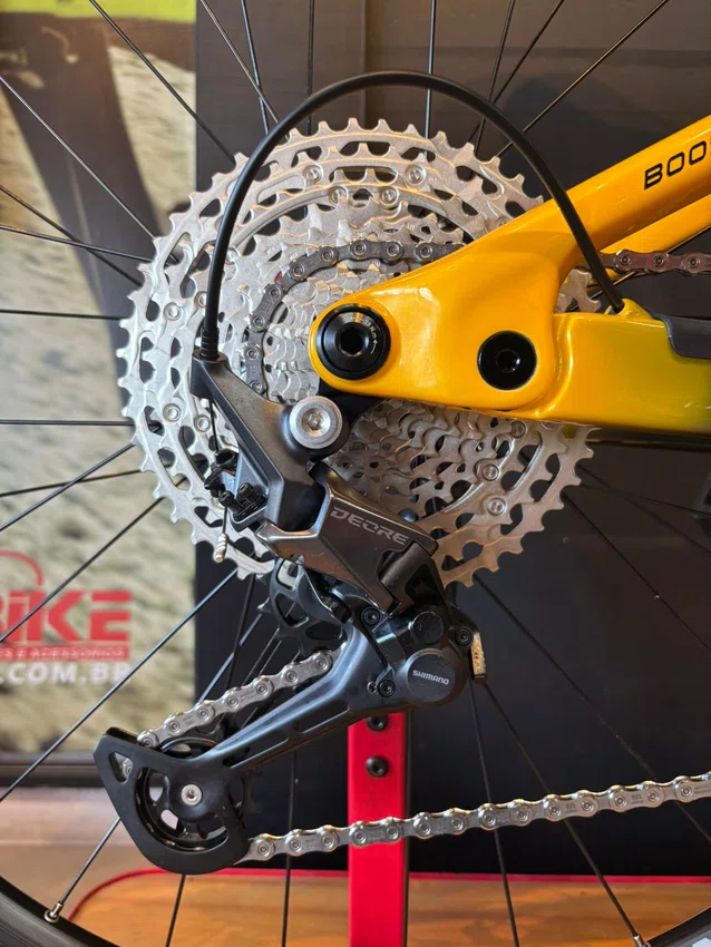 Bicicleta a29 oggi cattura sport deore 12v t-15 amarelo/preto