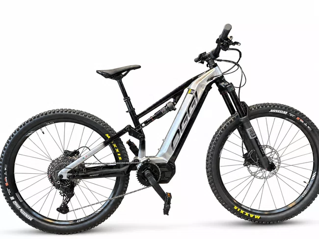 Bicicleta A29 Oggi Razzo T-130 Cues Cinza/Preto