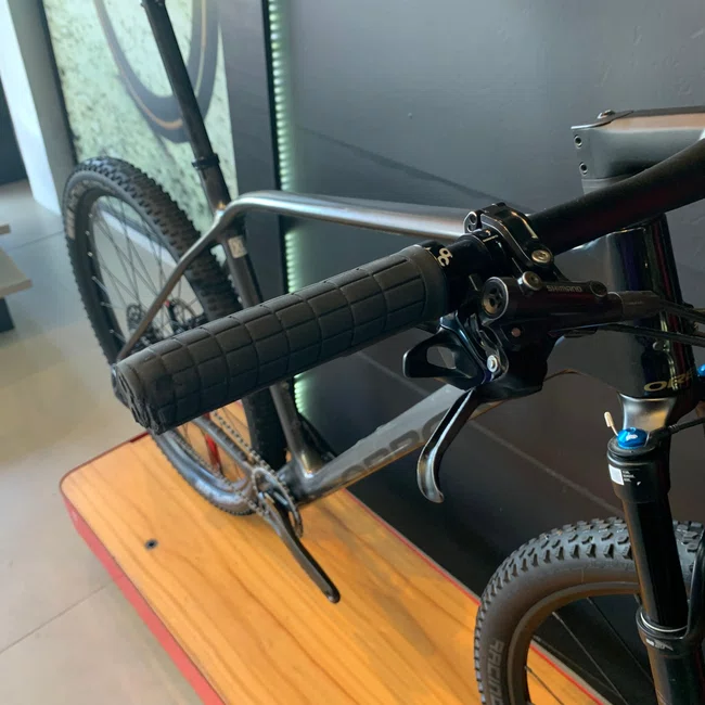 Bicicleta Orbea Alma Aro 29 M11GX 12v Grafite Preto - Seminova