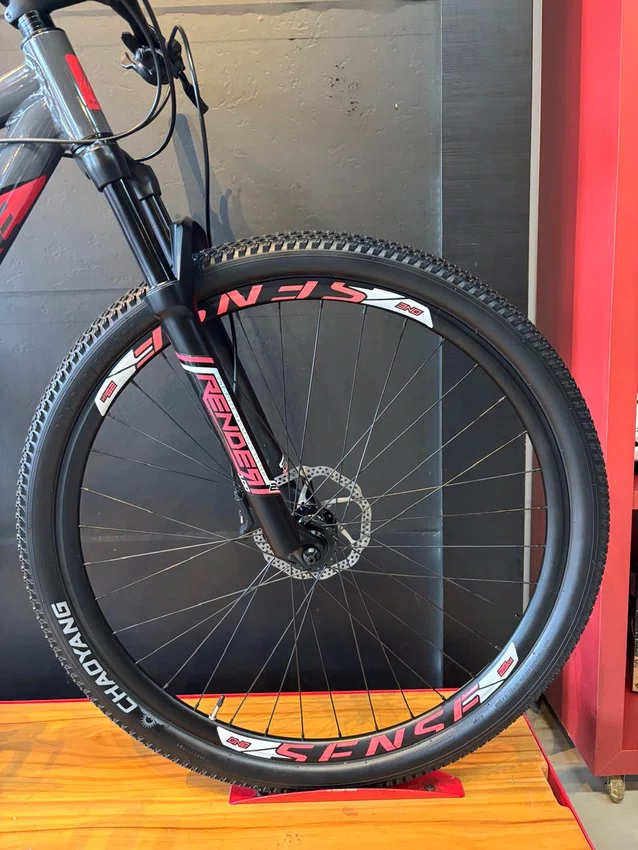 Bicicleta a29 seminova sense one shimano tourney 21v t-17 grafite / coral