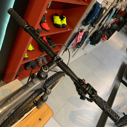 Bicicleta South Legend Aro 29 GTS 12v Grafite e Azul e Turquesa