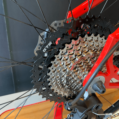 Bicicleta South Legend Aro 29 GTS 12v Grafite e Vermelho