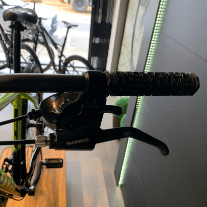 Bicicleta South Legend Aro 29 Tourney 21v Amarelo Neon e Preto