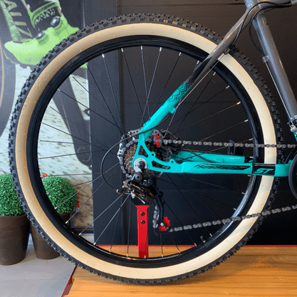 Bicicleta South Legend Aro 29 Tourney 21v Grafite e Azul Turquesa