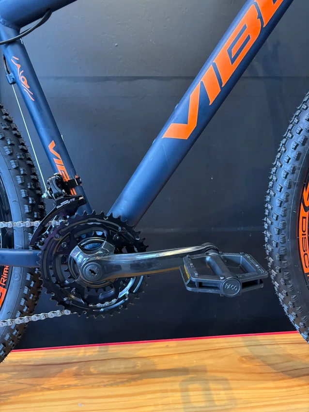 Bicicleta A29 Vibe Shimano 21v Azul Petroleo/Laranja