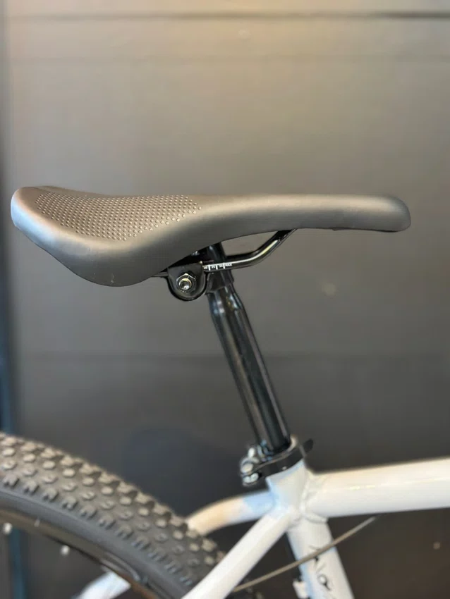 Bicicleta a29 vibe shimano 21v branca/preta