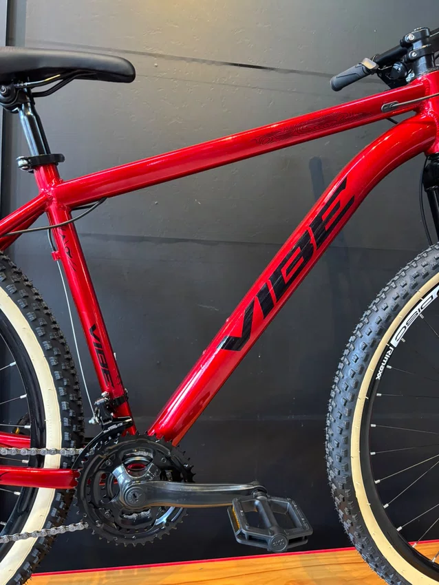 Bicicleta A29 Vibe Shimano 21v Cereja