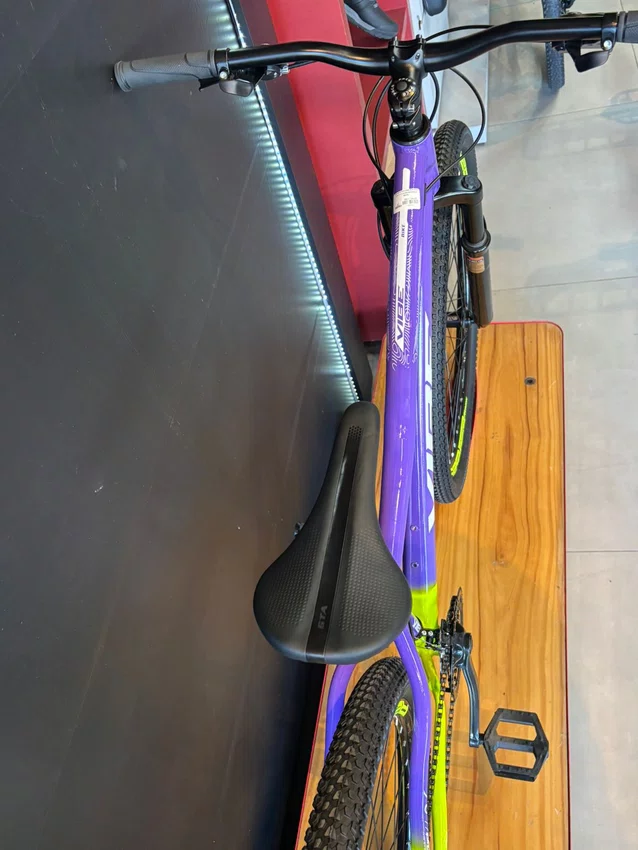 Bicicleta a29 vibe shimano 21v t-15 lilas/amarelo neon