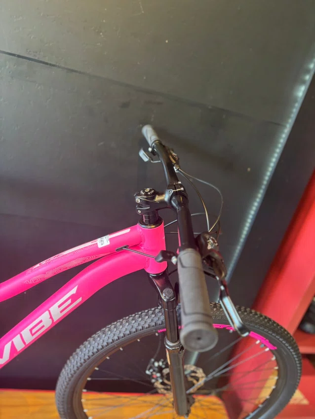 Bicicleta a29 vibe shimano 21v t-15 rosa neon