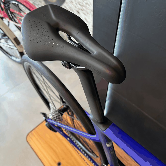 Bicicleta Specialized Roubaix Sport Aro 700 Shimano 105 24v Azul e Preto