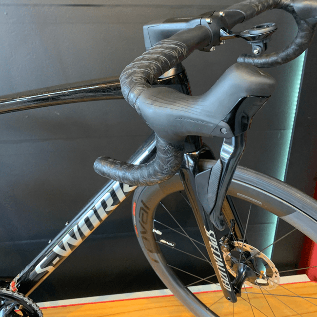 Bicicleta Specialized S-Works Tarmac SL7 Aro 700 Dura-Ace 24v 2023 Preto e Prata