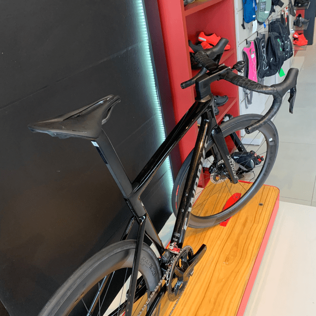 Bicicleta Specialized S-Works Tarmac SL7 Aro 700 Dura-Ace 24v 2023 Preto e Prata