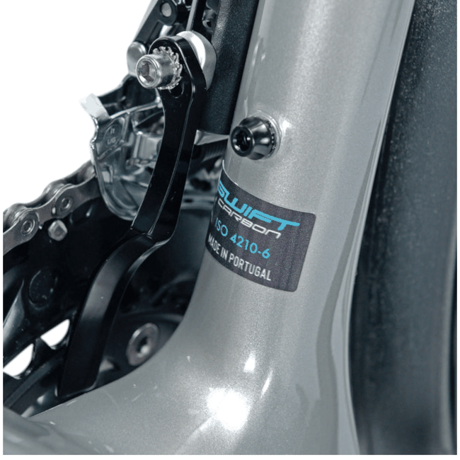Bicicleta Swift Sense Univox Pro 2025 Shimano 105 24v T-49 Aro 700 Cinza e Preto