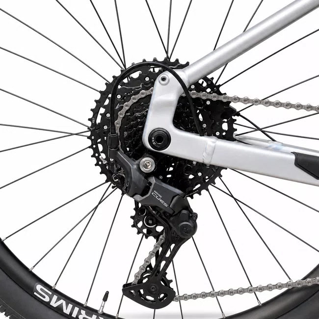 Bicicleta Aro 29  Oggi Big Wheel 8.2 2025 Cues 10v Prata e Preto