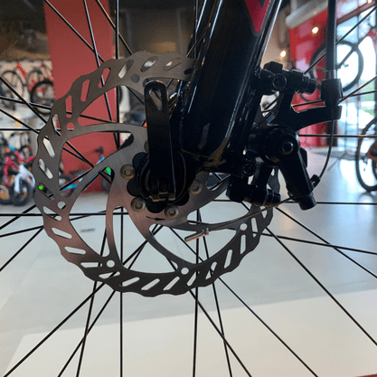 Bicicleta OXS Glide 100 Aro 29 Shimano 21v Preto e Rosa e Azul