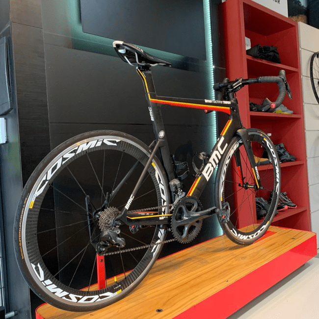 Bicicleta BMC Timemachine TMR01 Aro 700 Shimano Ultegra 20v Preto e Verde e Amarelo - Seminova