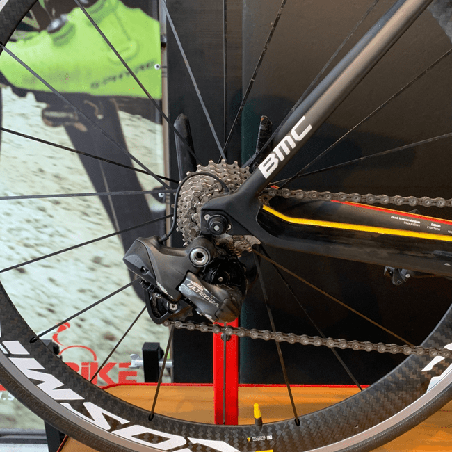Bicicleta BMC Timemachine TMR01 Aro 700 Shimano Ultegra 20v Preto e Verde e Amarelo - Seminova