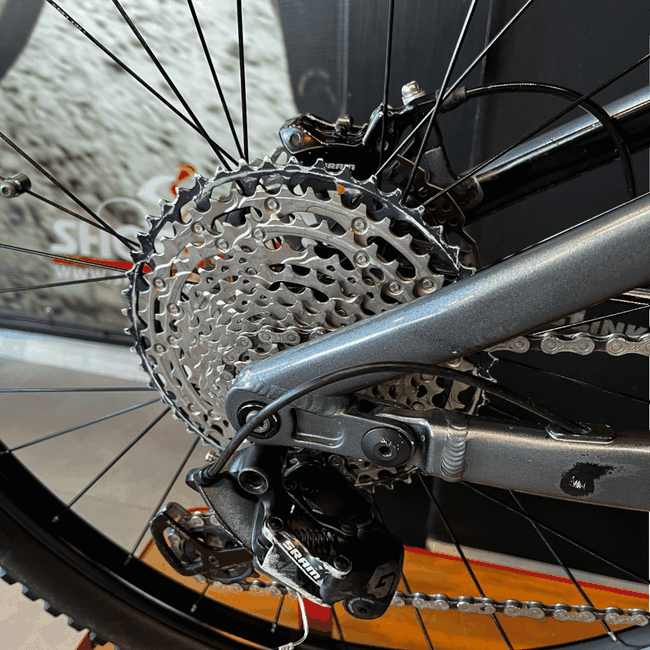 Bicicleta Caloi E-Vibe Full Aro 29 gx 12v Cinza - Seminova