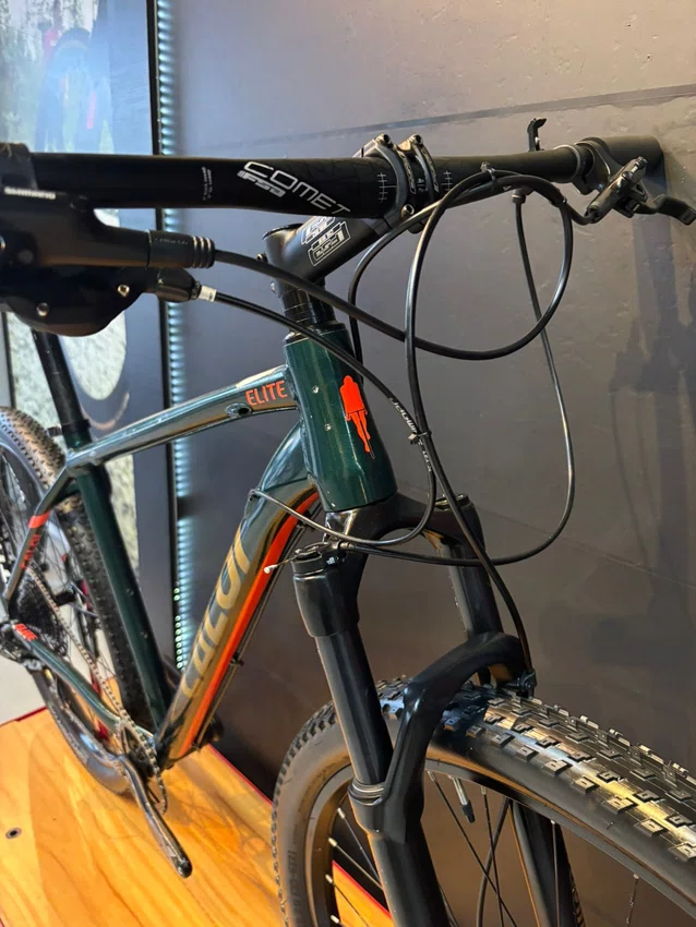 Bicicleta Caloi Elite 20 Aro 29 SRAM NX 12v Verde/Vermelho Seminova