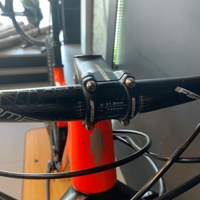 Bicicleta Caloi Elite FS Aro 29 XT 12v T-17 Vermelha e Preta - Seminova