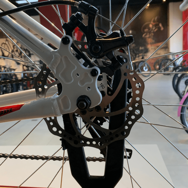Bicicleta Caloi Vulcan Aro 29 Tourney 21v Branco e Vermelho e Cinza