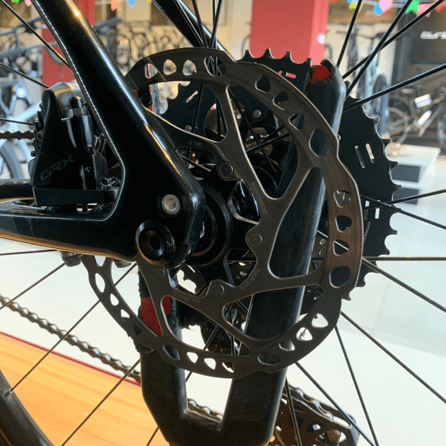 Bicicleta Cannondale Topstone Carbon Aro 700 GRX 22v Cinza e Preto - Seminova