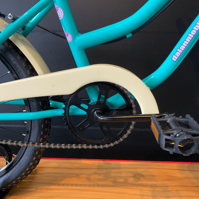 Bicicleta Dalannio Beach Retrô Aro 20 Feminina Verde Agua e Bege
